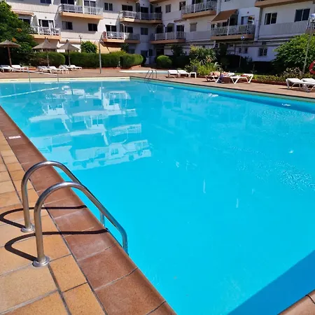 Elite Near Yumbo Apartman *